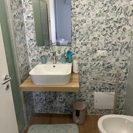 Casa Vittoria Affittacamere 3*